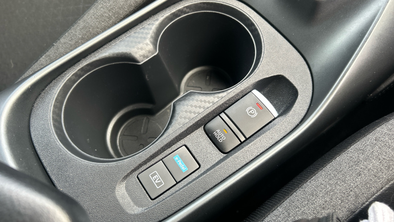 Nissan Juke 1.6 Hybrid N-Connecta 5dr Auto Hybrid Hatchback